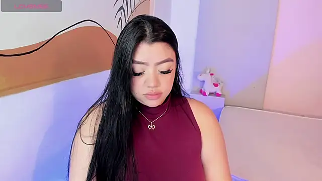 MelissaWhite4 online show from 12.08.24