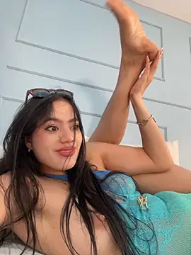 ariel jonees online show from 09.14.25