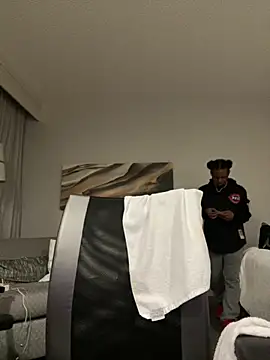 MobyDxck online show from 12.22.24