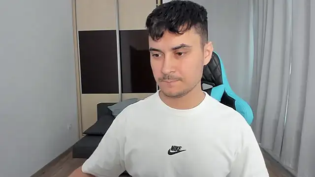 MatMalonne online show from 12.18.25