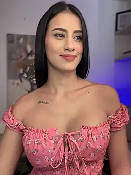 Snapshot of SarahhSmitth1 chatting on 01.26.25 SarahhSmitth1 online show from 01.26.25