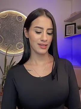 Snapshot of SarahhSmitth1 chatting on 03.14.25 SarahhSmitth1 online show from 03.14.25