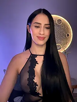 Snapshot of SarahhSmitth1 chatting on 11.29.25 SarahhSmitth1 online show from 11.29.25