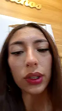 Snapshot of Tomoe_b chatting on 01.31.25 Tomoe b online show from 01.31.25