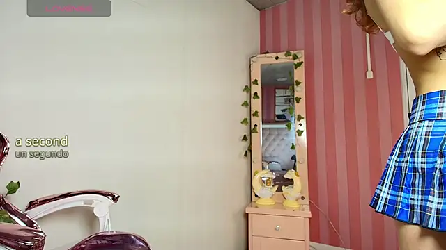 Snapshot of Tomoe_b chatting on 03.20.25 Tomoe b online show from 03.20.25