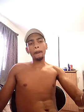 Snapshot of 29YOURZ_28_ chatting on 01.15.25 29YOURZ 28 online show from 01.15.25