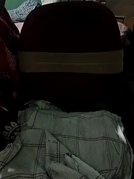 Snapshot of Ralisha_Rani chatting on 10.15.25 Ralisha Rani online show from 10.15.25