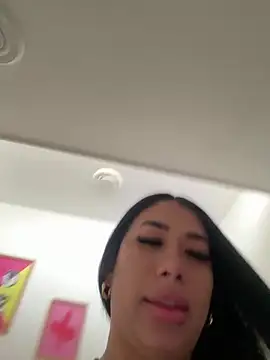 kiim taaylor online show from 03.06.25