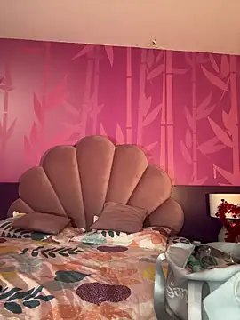 kiim taaylor online show from 03.08.25