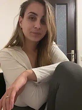 Daisyforyou online show from 01.19.25