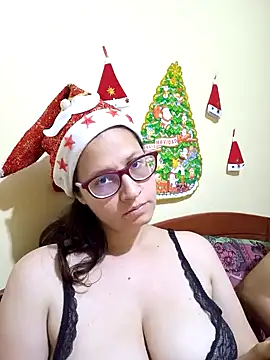 Snapshot of couple_orgasm chatting on 12.16.24 couple orgasm online show from 12.16.24