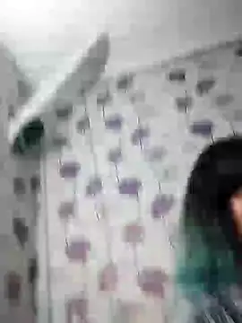 SweetLeila40 online show from 02.13.25