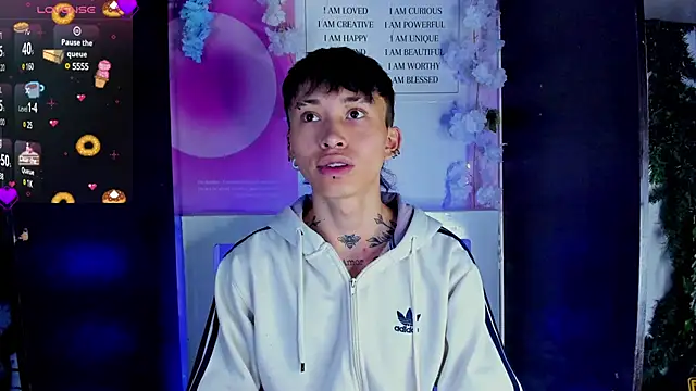 juniior 2311  online show from 02.12.25