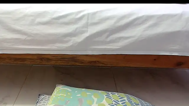 evaleribigtits18 online show from 11.30.25