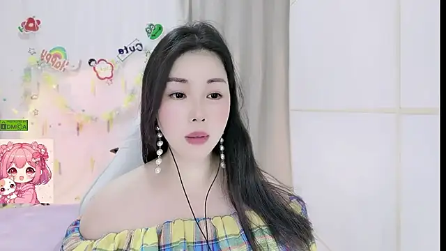 Snapshot of HK_angelchloe chatting on 06.26.26 HK angelchloe online show from 06.26.26