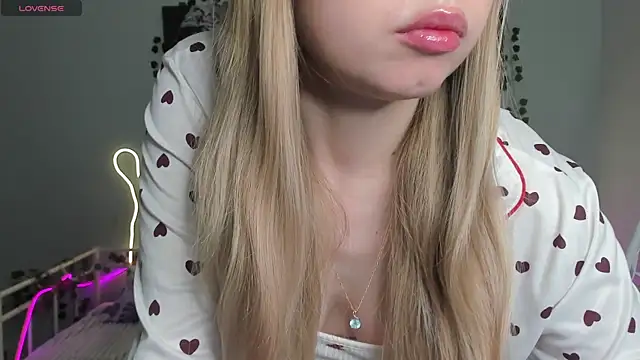 Snapshot of Melissa_babs chatting on 02.01.25 Melissa babs online show from 02.01.25