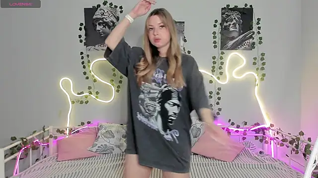 Snapshot of Melissa_babs chatting on 02.13.25 Melissa babs online show from 02.13.25