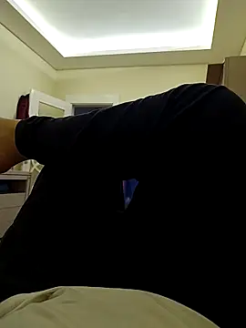 31cektirenbatuu online show from 03.22.25