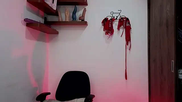 avans 15 online show from 12.02.25