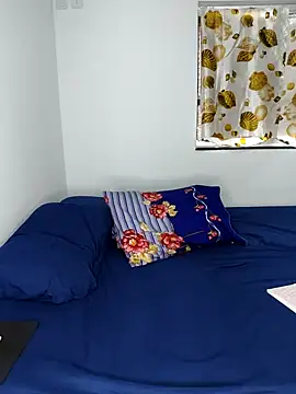 VitoriaFernandes online show from 02.05.25