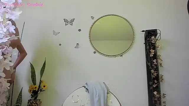 Sophie sweett19 online show from 03.01.25