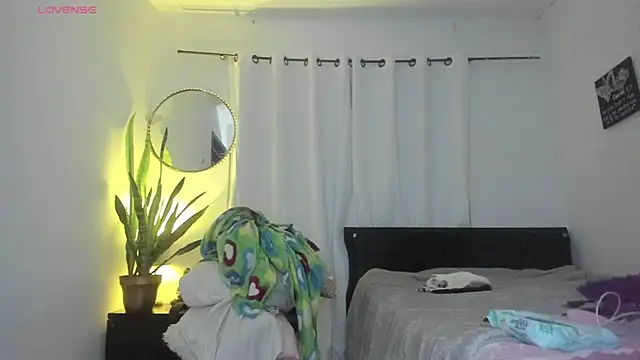 Sophie sweett19 online show from 09.11.25