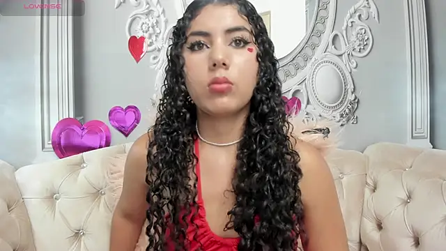 Snapshot of joselyn_sexy_ chatting on 02.14.25 joselyn sexy online show from 02.14.25