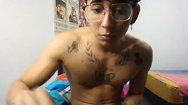 Snapshot of Dillom420 chatting on 01.29.25 Dillom420 online show from 01.29.25