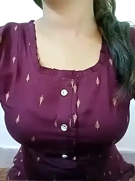 Snapshot of Arohi_is_Live chatting on 02.15.25 Arohi is Live online show from 02.15.25