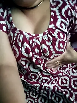 Snapshot of Arohi_is_Live chatting on 12.05.25 Arohi is Live online show from 12.05.25