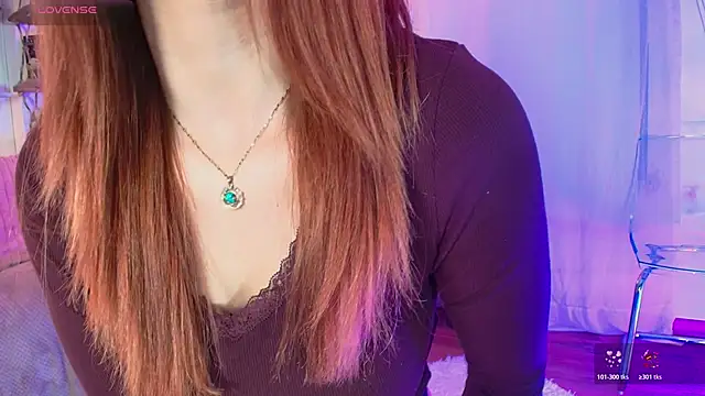 Snapshot of HANNAH_LOVEE chatting on 05.01.26 HANNAH LOVEE online show from 05.01.26