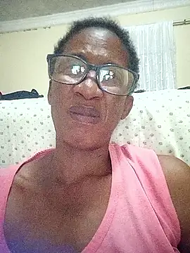 Snapshot of bustybillies chatting on 02.05.26 bustybillies online show from 02.05.26