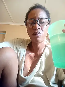 Snapshot of bustybillies chatting on 02.20.26 bustybillies online show from 02.20.26