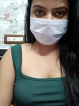 Myloveurvi online show from 04.23.26