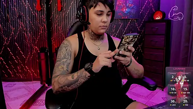 ZhoeStrong online show from 02.28.26