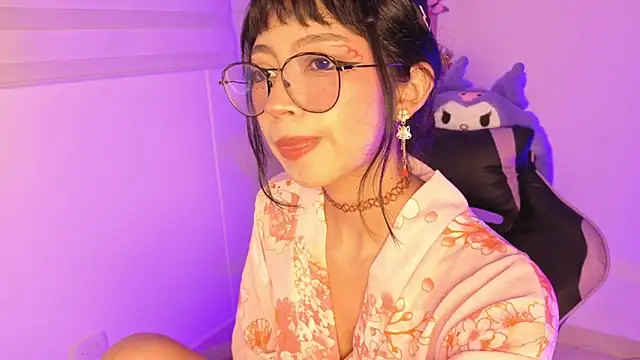 Yommi Winx online show from 04.05.26