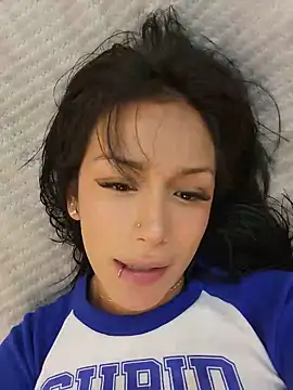 Snapshot of Lau1127 chatting on 05.29.26 Lau1127 online show from 05.29.26