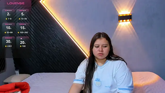 Laia and Aloby online show from 06.03.26