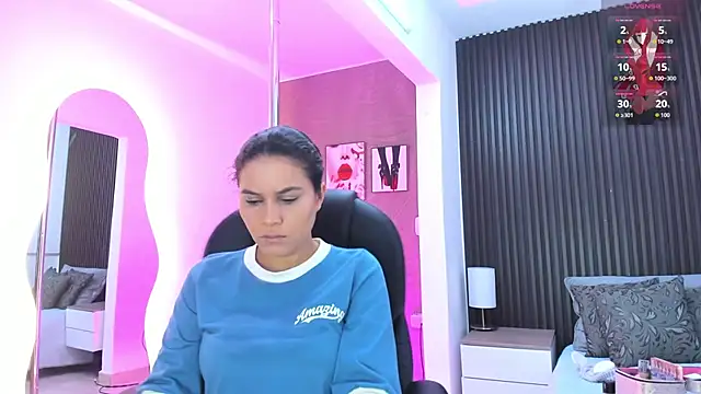 natasha  jackson online show from 11.08.25