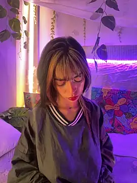 Kitty arts online show from 02.02.25