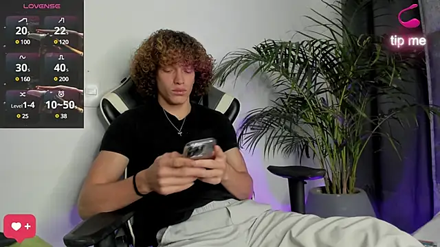 All3ssandr0 online show from 01.24.25