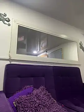 Nikol Rang   online show from 02.14.25