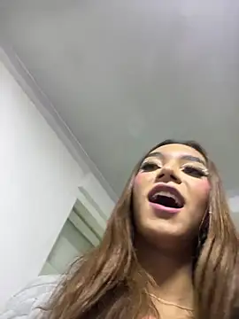 Nikol Rang   online show from 03.05.25