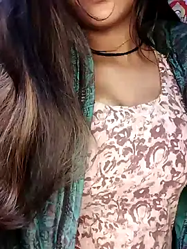 Sreya213 online show from 12.26.24