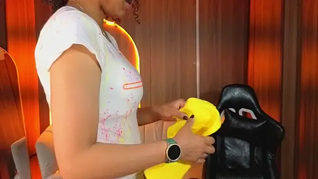 Snapshot of Violeth_b chatting on 02.02.26 Violeth b online show from 02.02.26