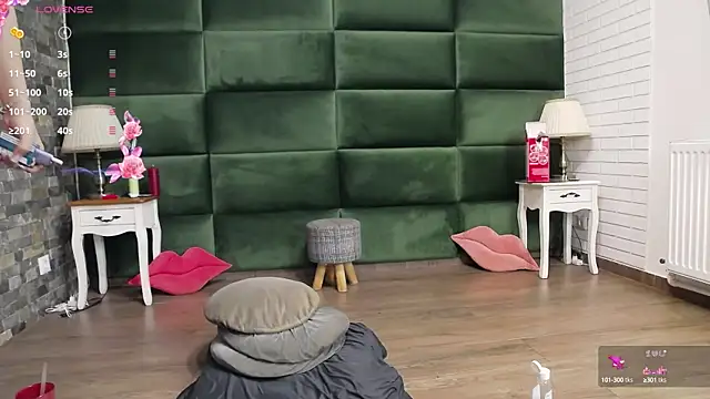 SelenSummer online show from 09.14.25