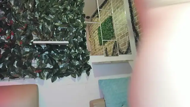 Snapshot of kory_mansson chatting on 03.18.25 kory mansson online show from 03.18.25