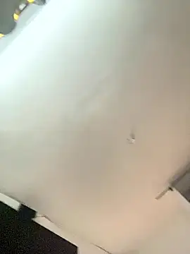 Snapshot of IssabellaLopez chatting on 01.08.26 IssabellaLopez online show from 01.08.26