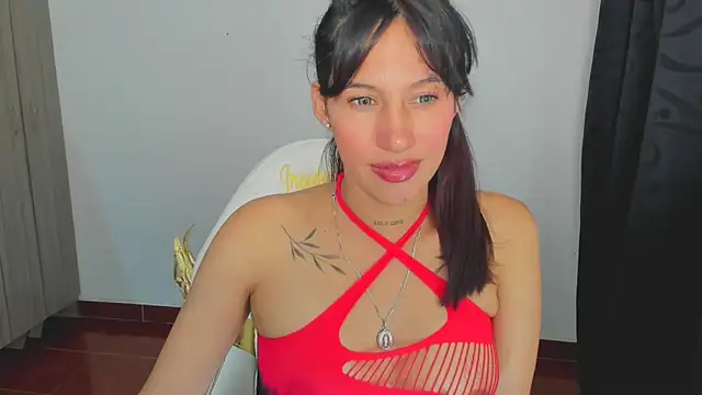 Snapshot of victoriia_sweet_ chatting on 03.12.25 victoriia sweet online show from 03.12.25