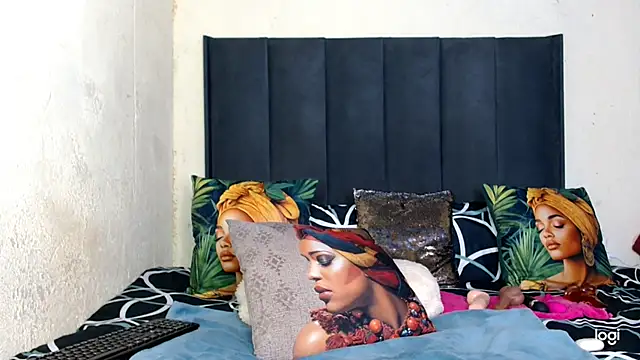 quenliyasa online show from 04.23.26